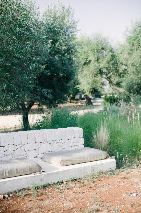 Fikus - the Apulian B&B Ceglie Messapica Bagian luar foto