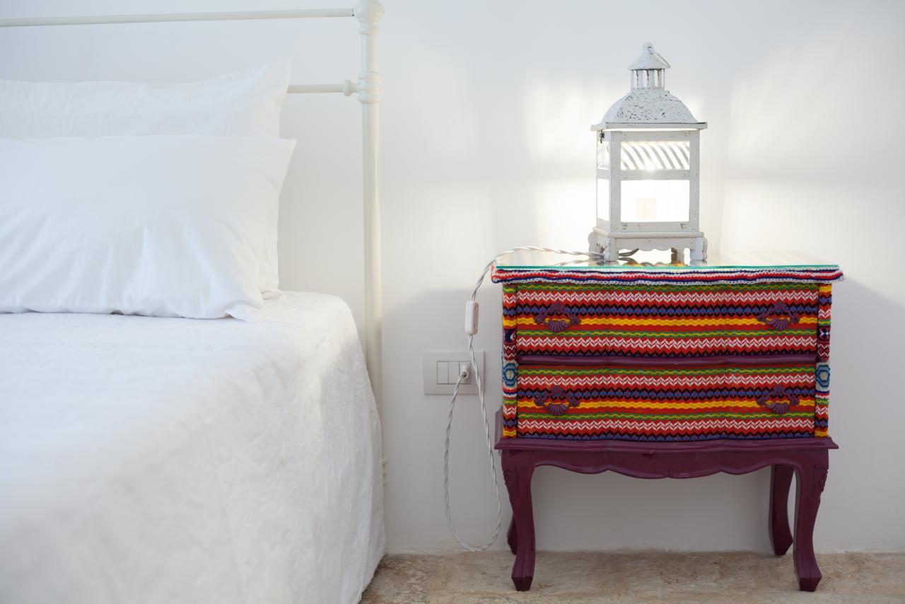 Fikus - the Apulian B&B Ceglie Messapica Bagian luar foto